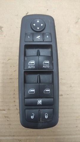 CHRYSLER 68184803AA Кнопочный блок управления стеклоподъемником передний левый в наличии Ирпень