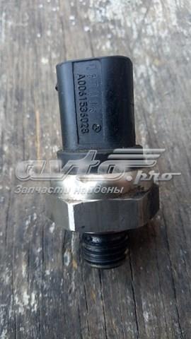 A0061536028 mercedes датчик