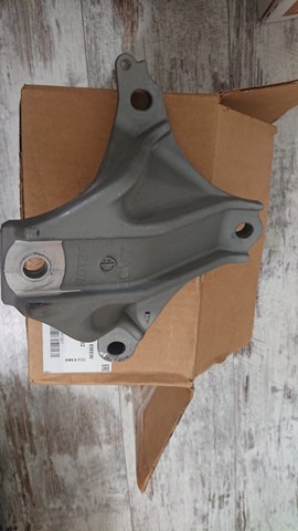 Левая опора двигателя 50870T2FA02 HONDA