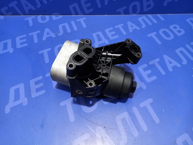 VAG 03N115389A Корпус масляного фильтра в наличии Полтава