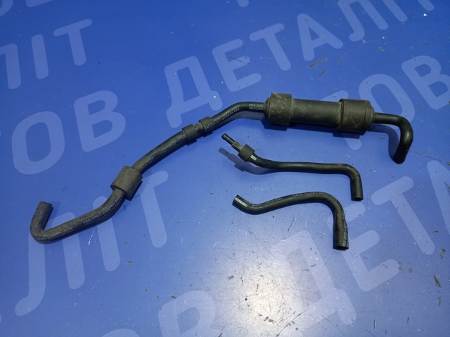 Шланг вакуумный управления EGR 04L131055B VAG