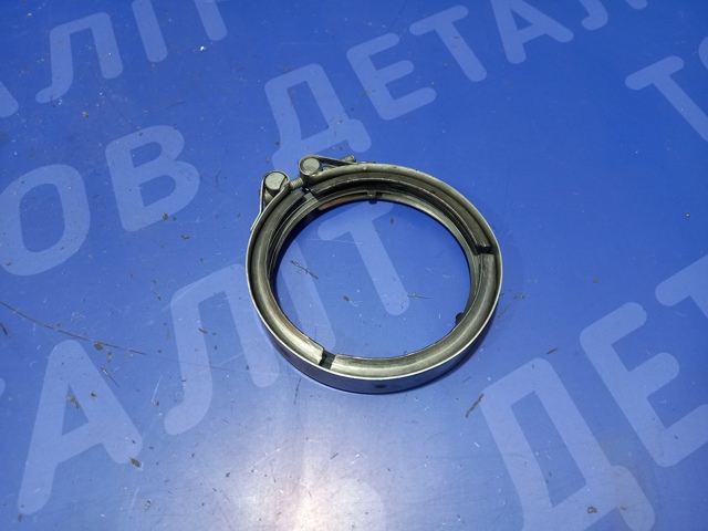 Хомут крепления катализатора к турбине 04L131455A VAG