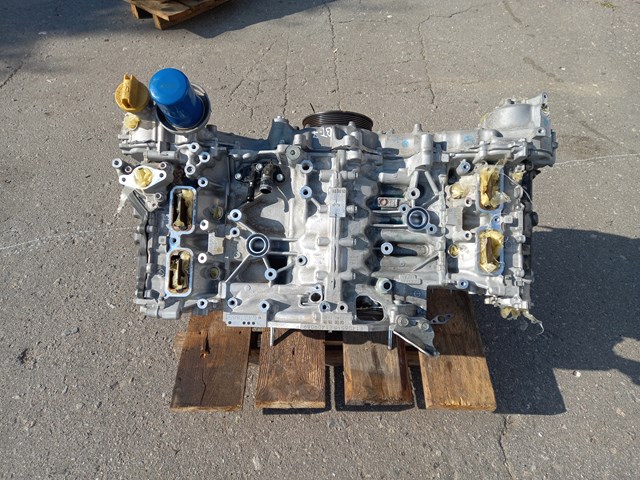 10100CD960 SUBARU Двигатель купить в Киев