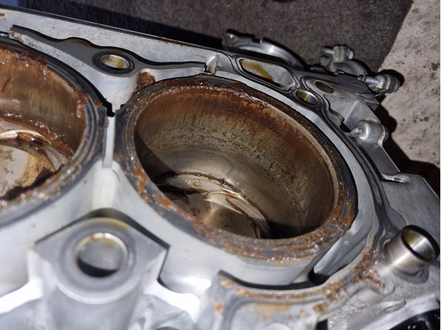 SUBARU 10103AD03A в наличии Львов