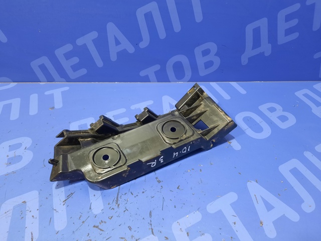11A807394A VAG Кронштейн бампера заднего правый купить в Львов