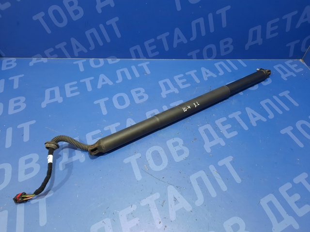 VAG 11A827851A Амортизатор крышки багажника (двери 3/5-й задней) в наличии Львов