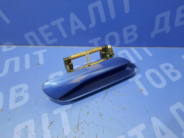 Ручка задней двери наружная, правая 11A837206BQ VAG