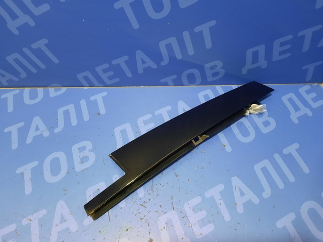11A839901A041 VAG Накладка двери задней левой вертикальная купить в Ровно