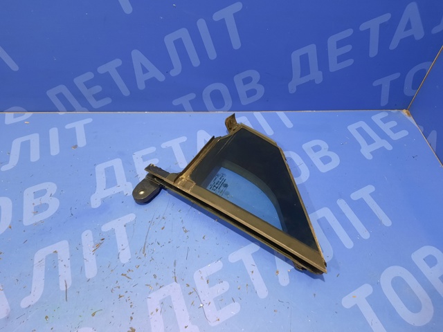 11A845113B5AP Стекло-форточка двери передней левой купить Ирпень