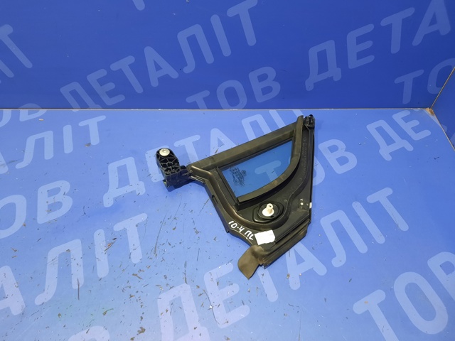 11A845113B5AP Стекло-форточка двери передней левой купить Киев