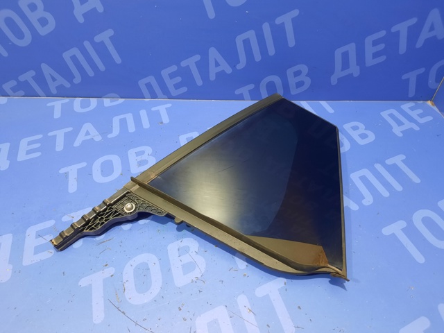 11A845213E5AP Стекло-форточка двери задней левой купить Кривой Рог