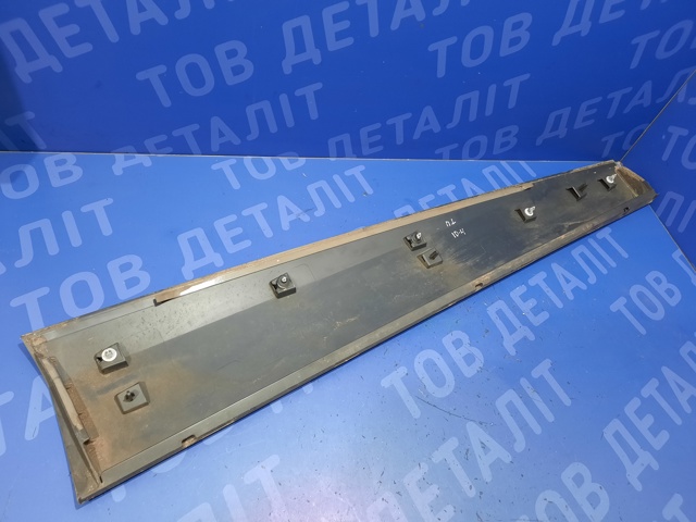 11A8549399B9 Молдинг двери передней левой купить Львов