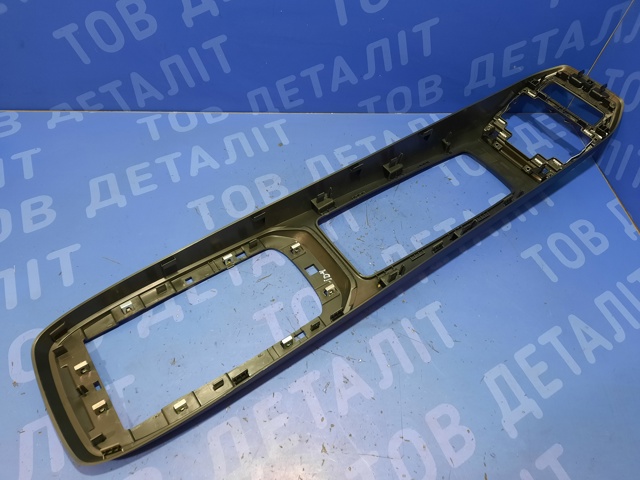 VAG 11A863319A4PK Накладка декоративная центральной консоли в наличии Хмельницкий