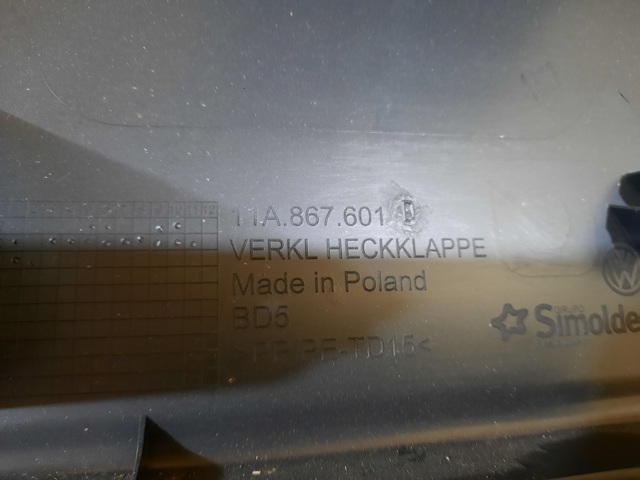 VAG 11A867601D4PK Обшивка (облицовка) крышки багажника (двери 3/5-й задней) в наличии Николаев