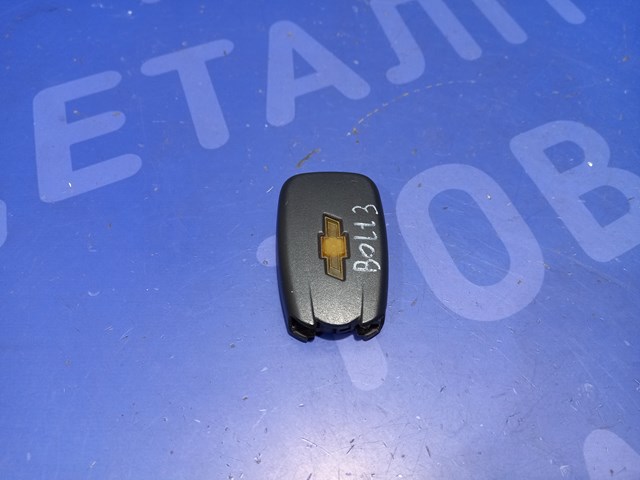 Брелок управления сигнализацией 13508767 GM