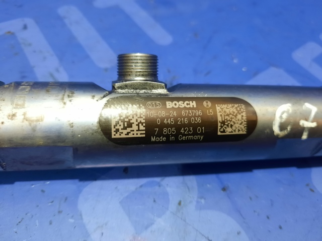 13537805423 BMW Распределитель топлива (рампа) купить в Ровно
