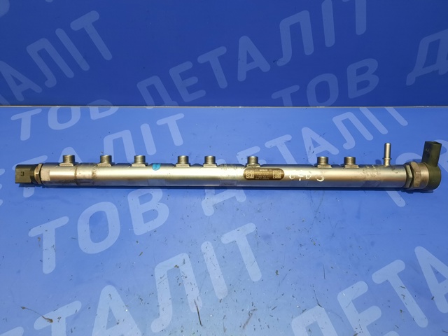 13537805423 BMW Распределитель топлива (рампа) купить в Черкассы