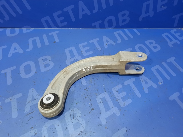 Балансир задний верхний 1EA505323A VAG