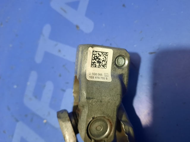 VAG 1EB419755B Кардан вала рулевой колонки нижний в наличии Полтава