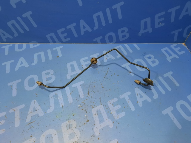 1EB614724 Трубка тормозная передняя правая купить Ровно