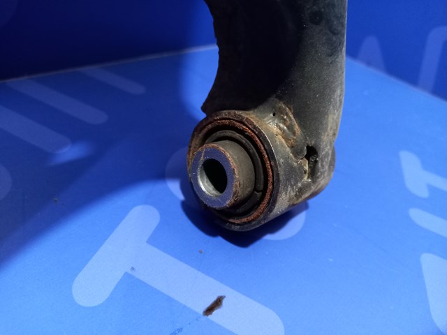 20202XC01A Рычаг передней подвески нижний левый купить Винница