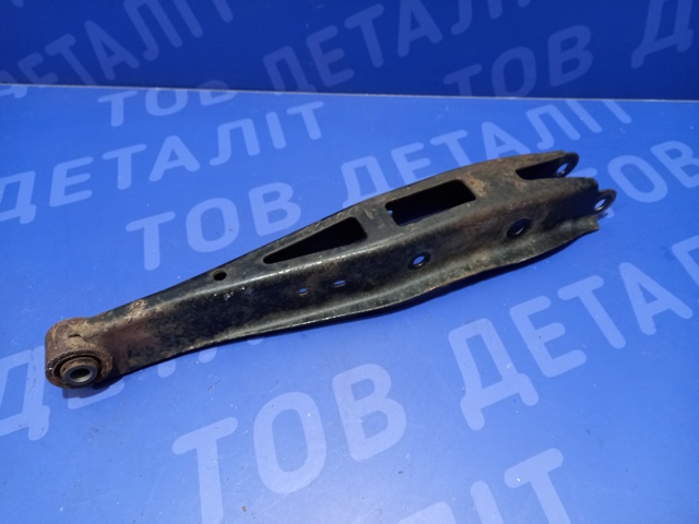 Рычаг задней подвески нижний, левый/правый 20250AL01A SUBARU