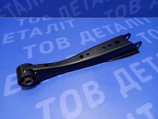 SUBARU 20250AN000 Рычаг передней подвески нижний левый/правый в наличии Павлоград