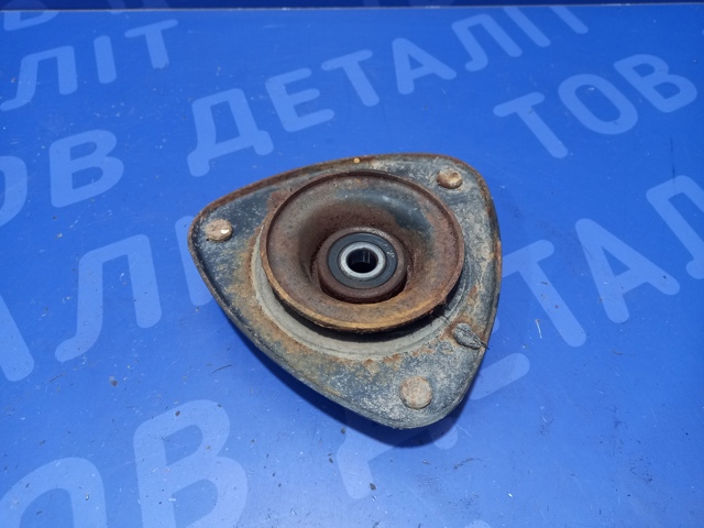 Опора передней стойки 20320FG012 SUBARU