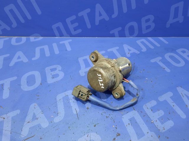 Механический вакуумный насос 26110FJ000 SUBARU