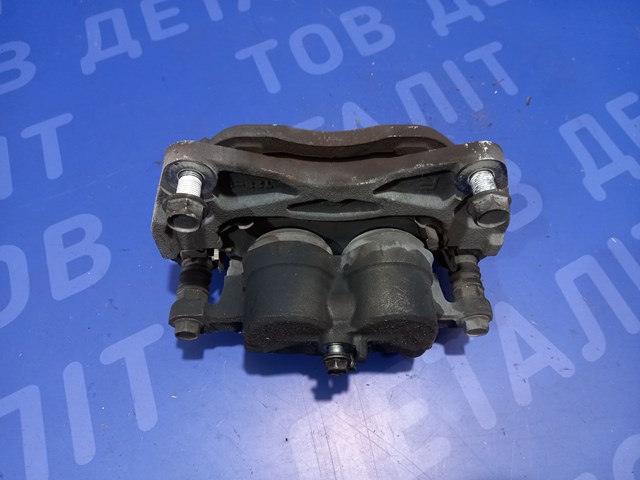 SUBARU 26292AG041 Суппорт тормозной передний правый в наличии Ровно