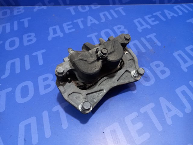 26292AG041 Суппорт тормозной передний правый купить Чернигов