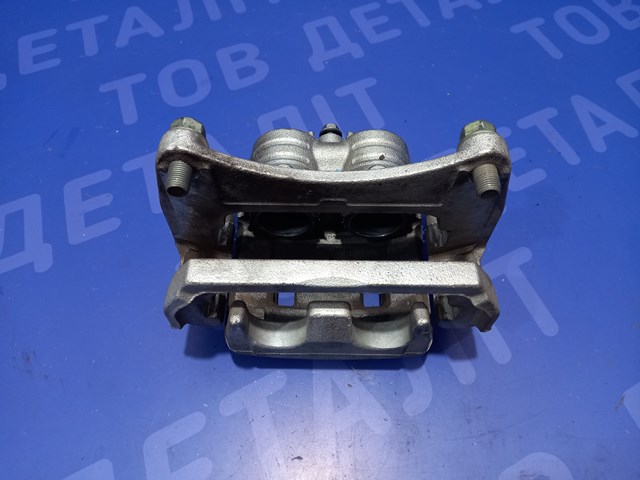 Суппорт тормозной передний правый 26292AN00A SUBARU