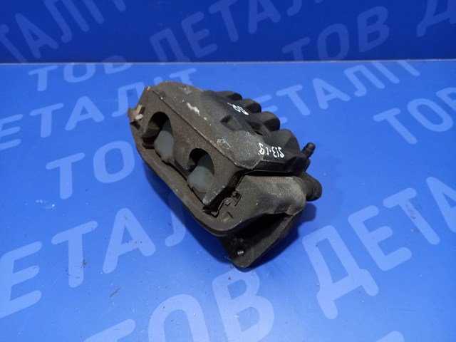 Суппорт тормозной передний правый 26292SC021 SUBARU