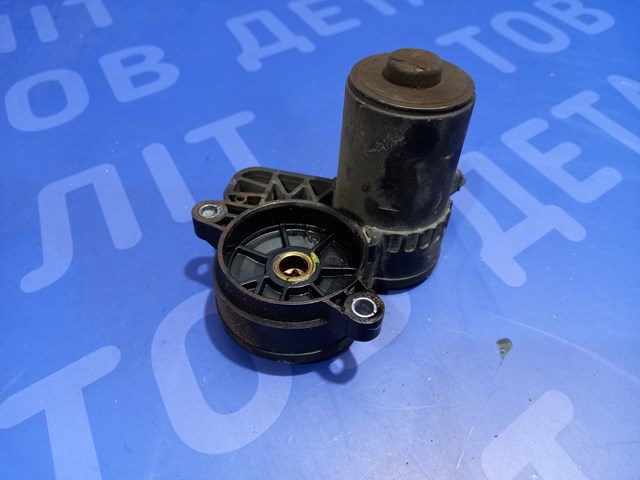 Мотор привода тормозного суппорта заднего стояночной системы 26669AL010 SUBARU