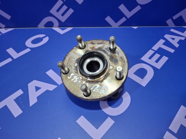 SUBARU 28373VC002 Передняя ступица в наличии Ирпень