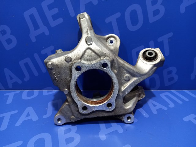 28411FL040 Цапфа задняя правая купить Ирпень