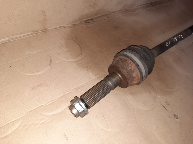 Полуось задняя 28421AL00A SUBARU