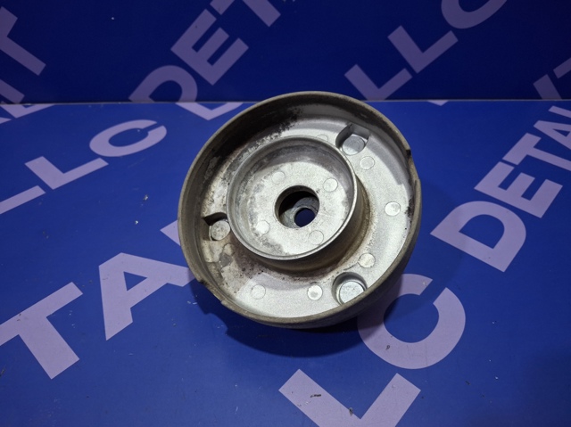 BMW 31306851879 Опора переднего амортизатора в наличии Киев