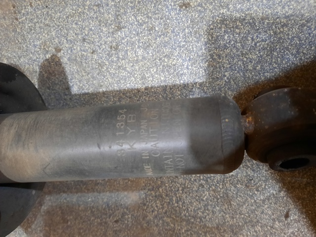 KAYABA 341354 Амортизатор задний в наличии Киев