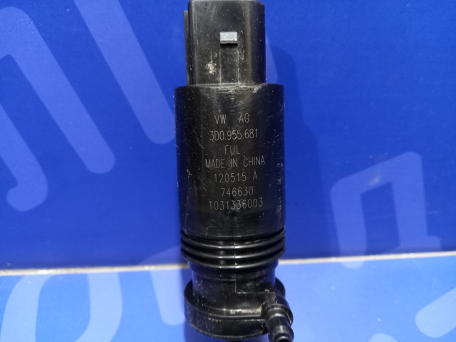 VAG 3D0955681 Насос омывателя фар в наличии Павлоград