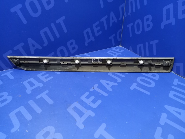 3G0853777GRU Молдинг двери задней левой нижний купить Киев