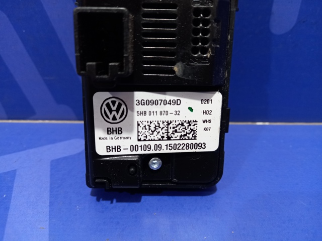 3G0907049DWHS Блок управления кондиционером купить Ужгород