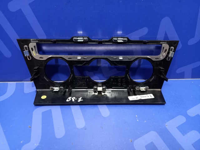 3G1863042YI2 VAG купить в Кривой Рог