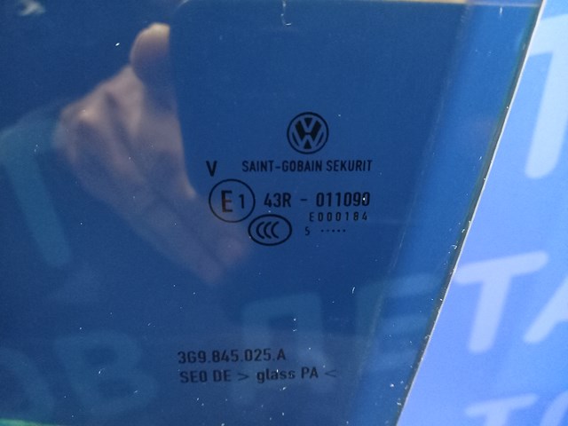 3G9845025A VAG Стекло двери задней левой купить в Харьков