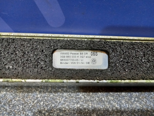 VAG 3G9860033Q3Q7 Рейлинг крыши левый в наличии Павлоград