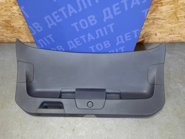 VAG 3G986760582V Обшивка (облицовка) крышки багажника (двери 3/5-й задней) в наличии Черкассы