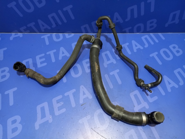 Водопроводная труба системы охлаждения 3Q0122101AP VAG
