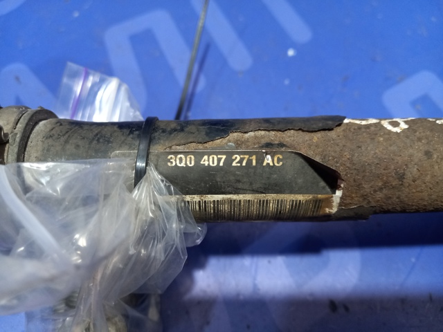 3Q0407271AC Полуось (привод) передняя левая купить Украина