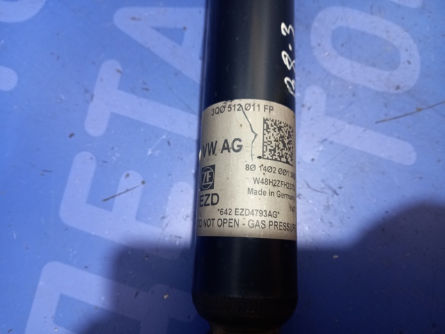 VAG 3Q0513049FB Амортизатор задний в наличии Украина