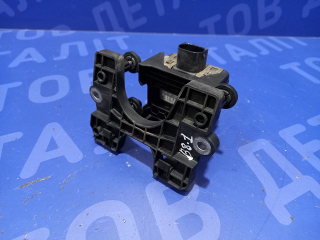 VAG 3Q0907561C Блок управления круиз-контролем в наличии Черновцы